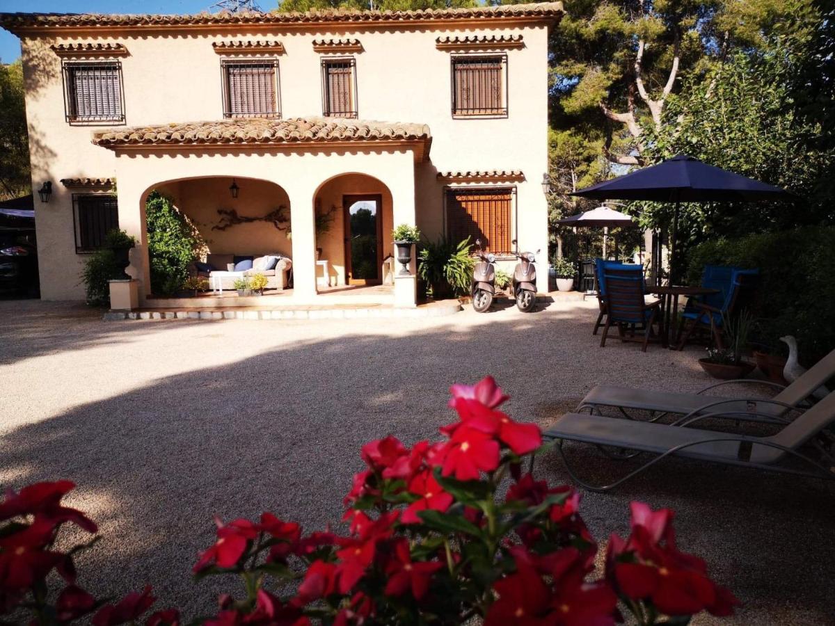 オンティニェント Casa Jetizo Bed & Breakfast エクステリア 写真